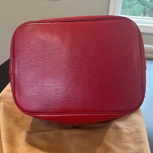 Authentic Louis Vuitton Red Epi Bag - Picture 8 of 14
